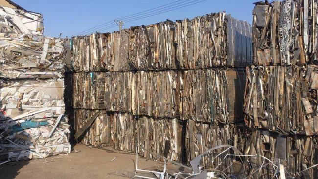 ���P�F����